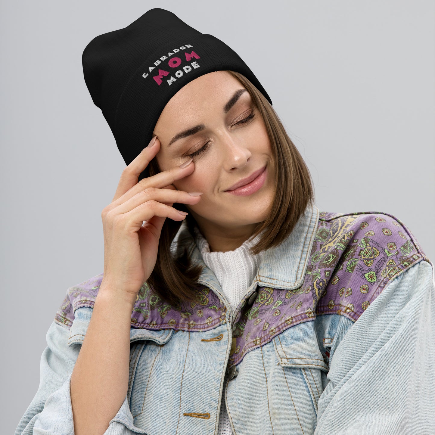 Labrador Mom Mode Embroidered Beanie